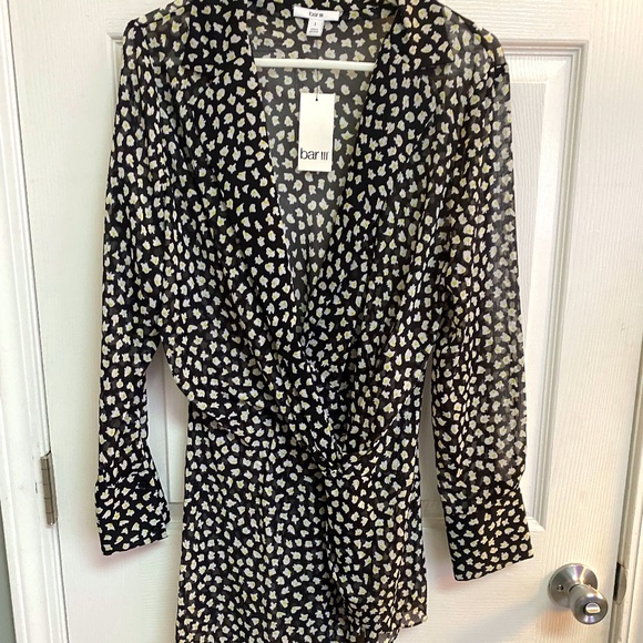 Sheer Blouse with front twist at waist - Picture 1 of 5